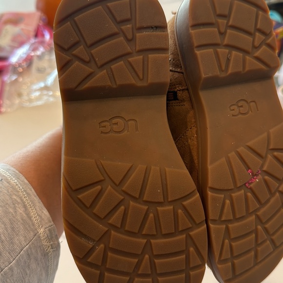 UGG bootie sz 1 euc (see pics) - Picture 5 of 5